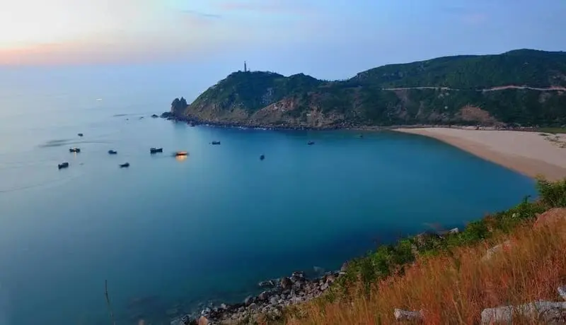 Kinh nghiệm du lịch Ph&uacute; Y&ecirc;n 2026 từ A-Z: 19 địa điểm nổi tiếng 9