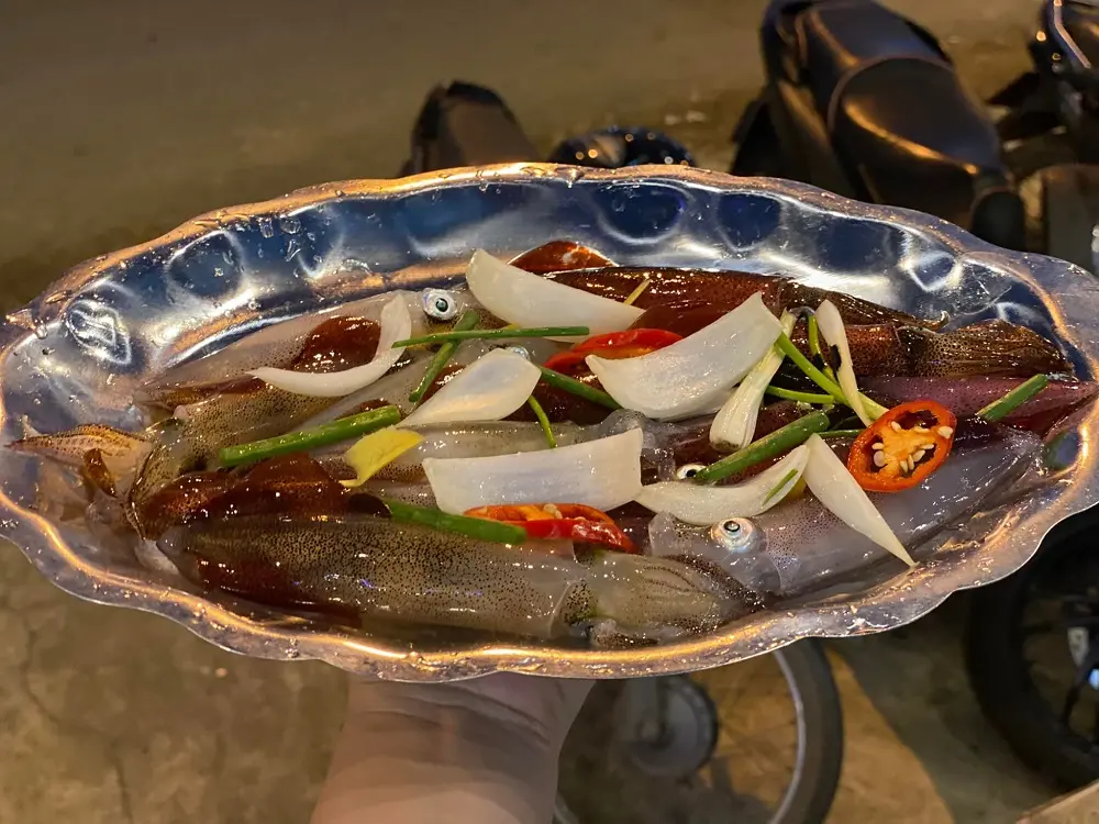 Đặc sản Mực nhảy Quảng B&igrave;nh v&agrave; những qu&aacute;n ngon kh&ocirc;ng thể bỏ lỡ 4
