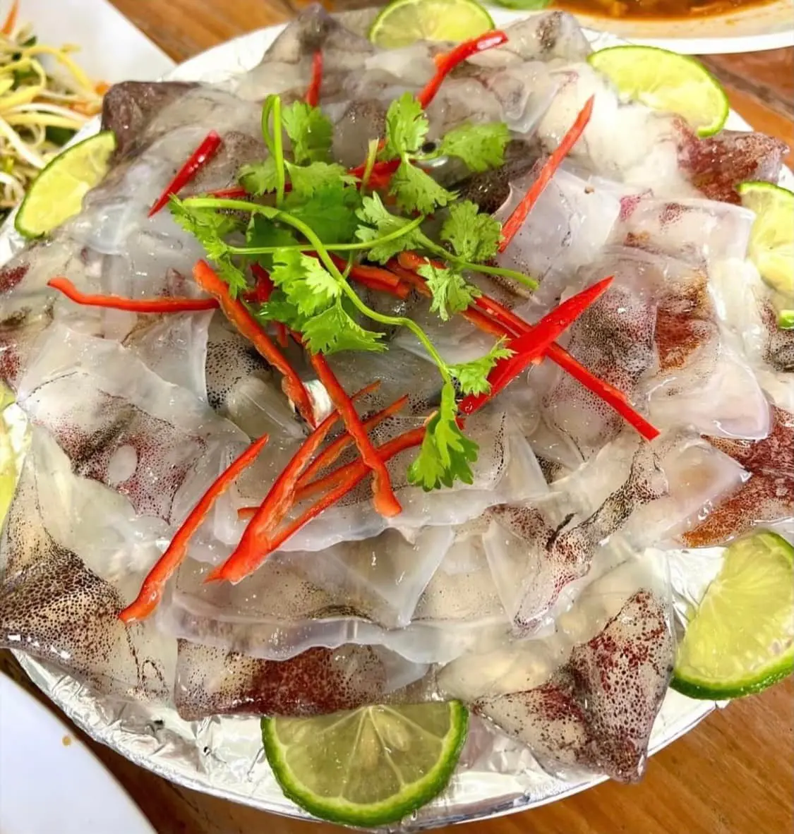 Đặc sản Mực nhảy Quảng B&igrave;nh v&agrave; những qu&aacute;n ngon kh&ocirc;ng thể bỏ lỡ 3