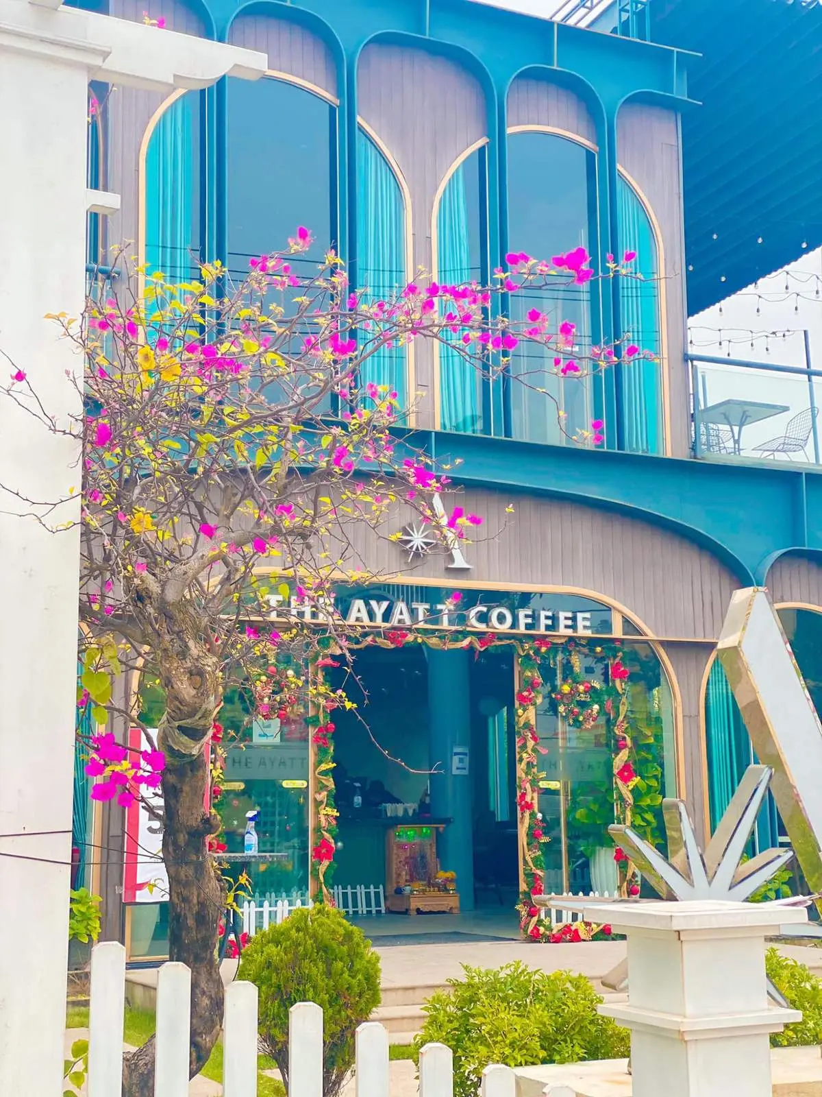 Đến The Ayatt Coffee Quảng B&igrave;nh thưởng thức thương hiệu c&agrave; ph&ecirc; Việt Nam hiện đại 2