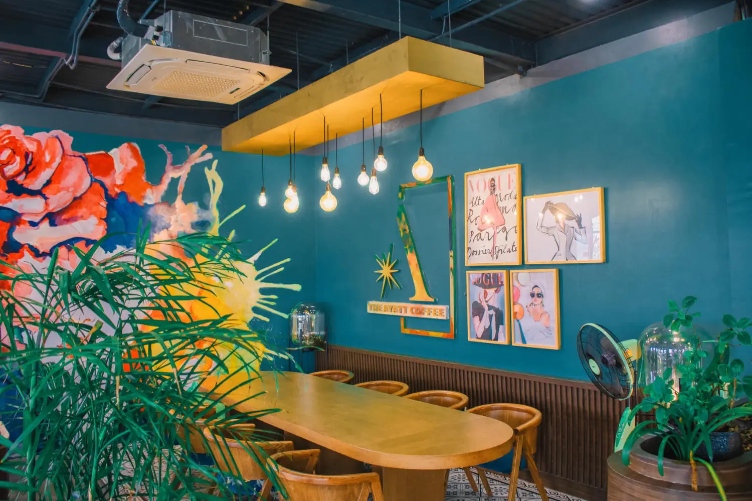 Đến The Ayatt Coffee Quảng B&igrave;nh thưởng thức thương hiệu c&agrave; ph&ecirc; Việt Nam hiện đại 7
