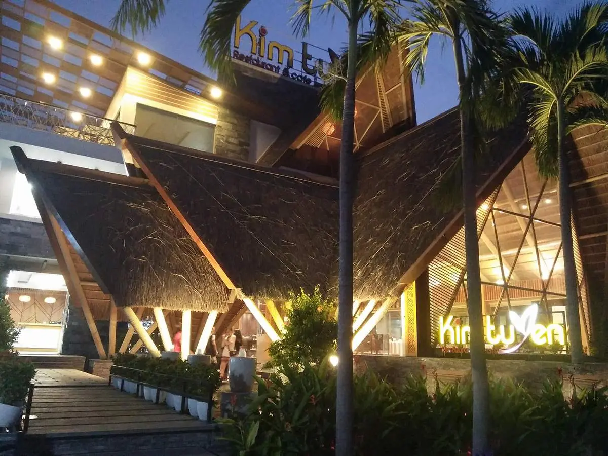 Ghé Kim Tuyến Restaurant tận hưởng không gian ẩm thực sang trọng, tinh tế 2