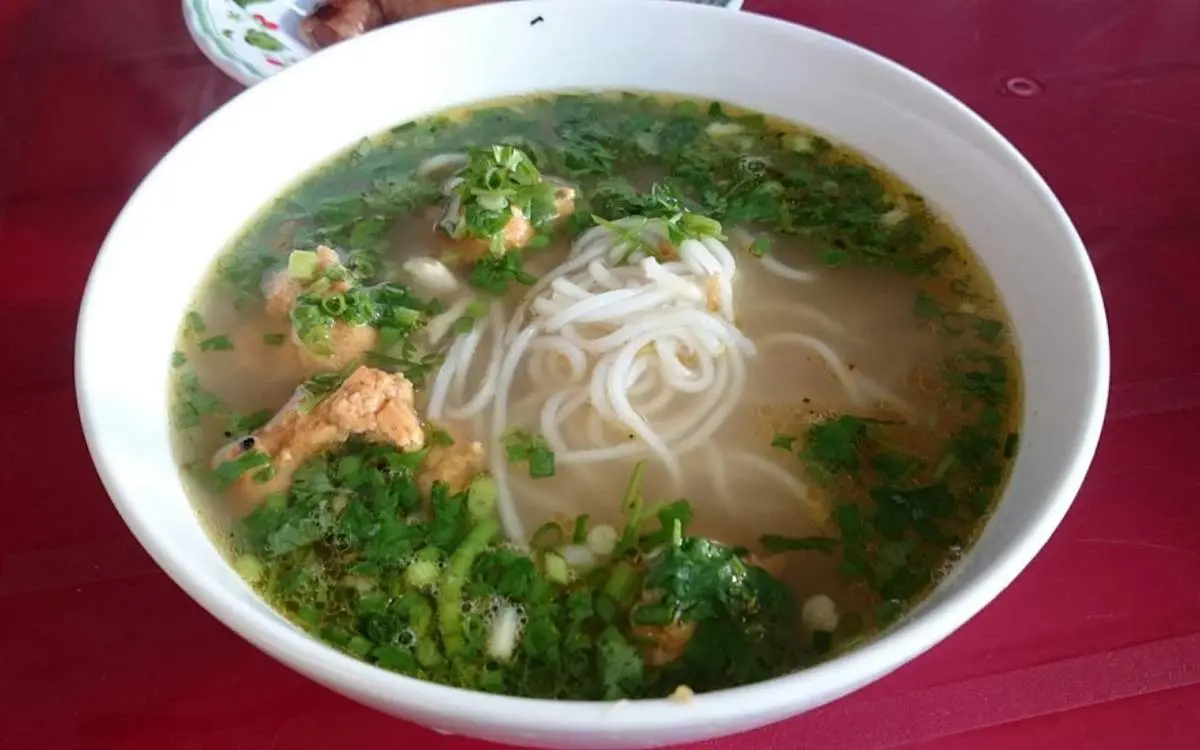 Kh&aacute;m ph&aacute; top Qu&aacute;n ăn s&aacute;ng ngon ở Quảng B&igrave;nh kh&ocirc;ng thể bỏ lỡ 3