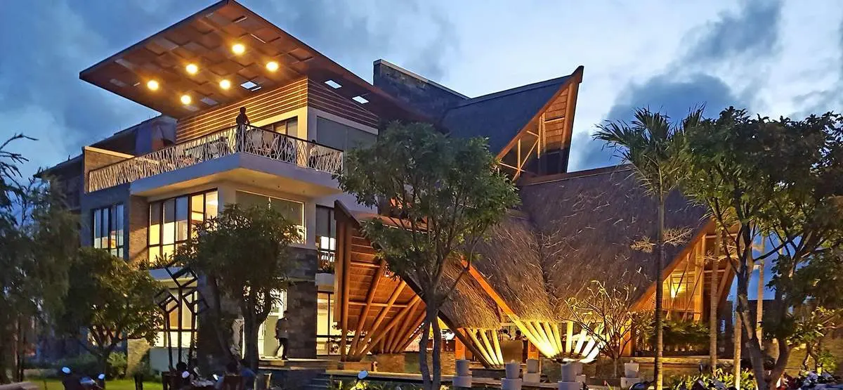 Ghé Kim Tuyến Restaurant tận hưởng không gian ẩm thực sang trọng, tinh tế