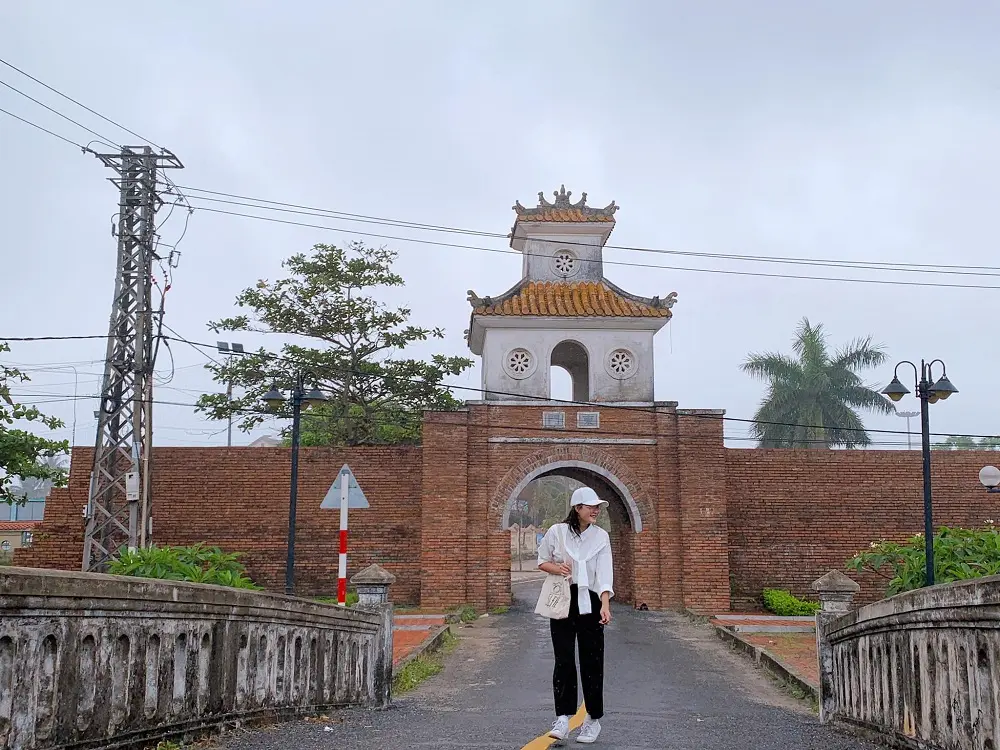 C&ugrave;ng MIA.vn review Quảng B&igrave;nh 3N4Đ si&ecirc;u vui cho hội bạn th&acirc;n 10