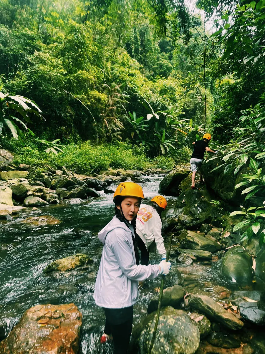 Review cung đường Trekking Quảng B&igrave;nh vượt qua Th&aacute;c Dương Cầm tuyệt đẹp 6