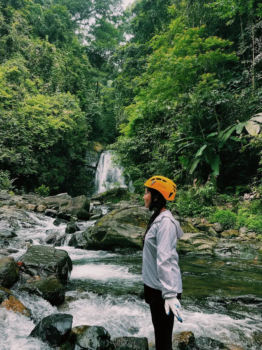 Review cung đường Trekking Quảng B&igrave;nh vượt qua Th&aacute;c Dương Cầm tuyệt đẹp 5