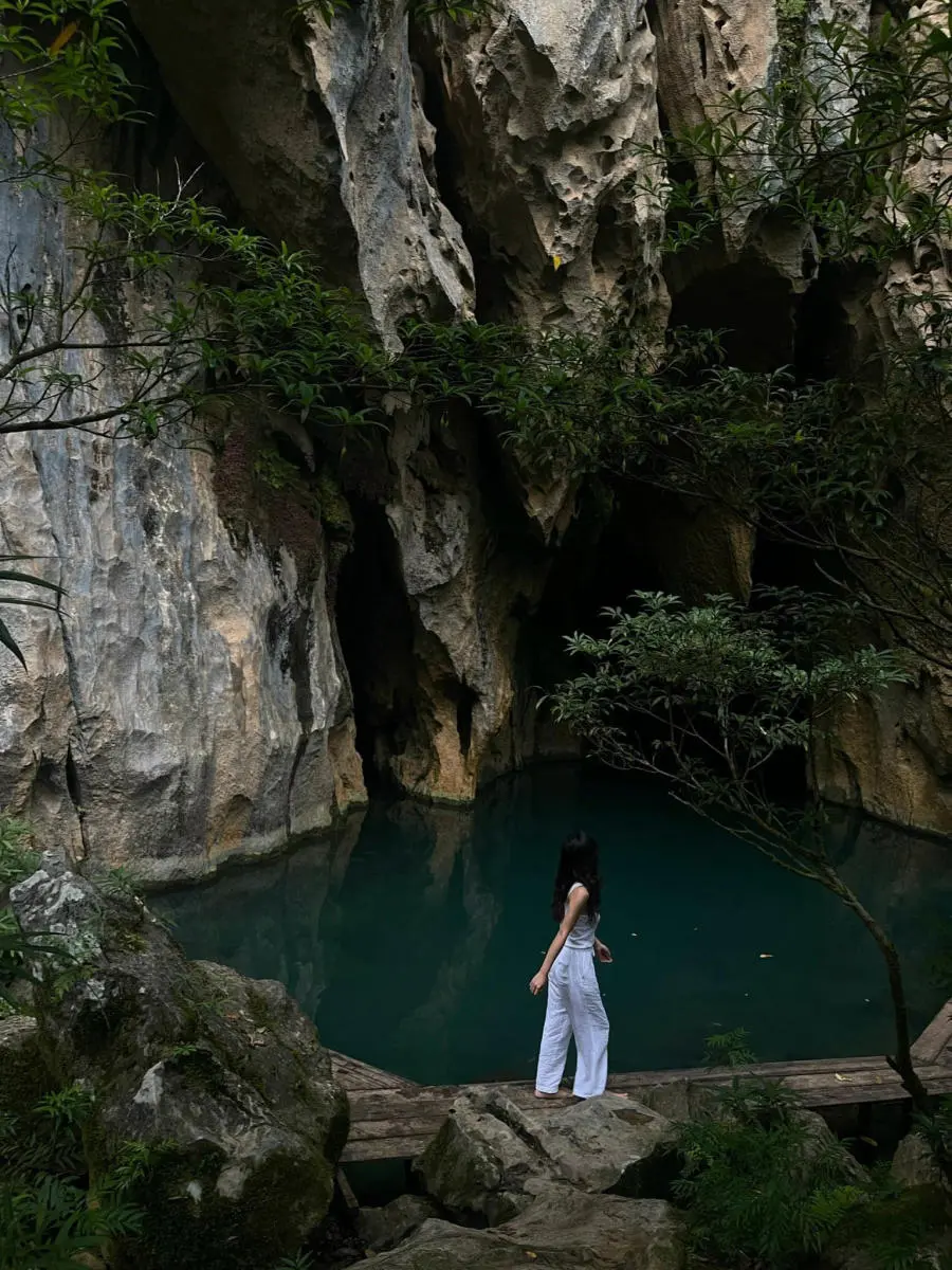 Thung lũng Sinh Tồn, Hang E th&aacute;ch thức những đ&ocirc;i ch&acirc;n đam m&ecirc; kh&aacute;m ph&aacute; 7
