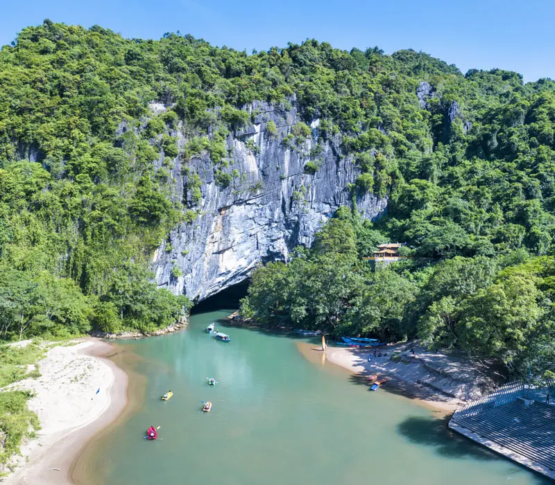 Du lịch Phong Nha Kẻ Bàng, kỳ quan đệ nhất động của Quảng Bình