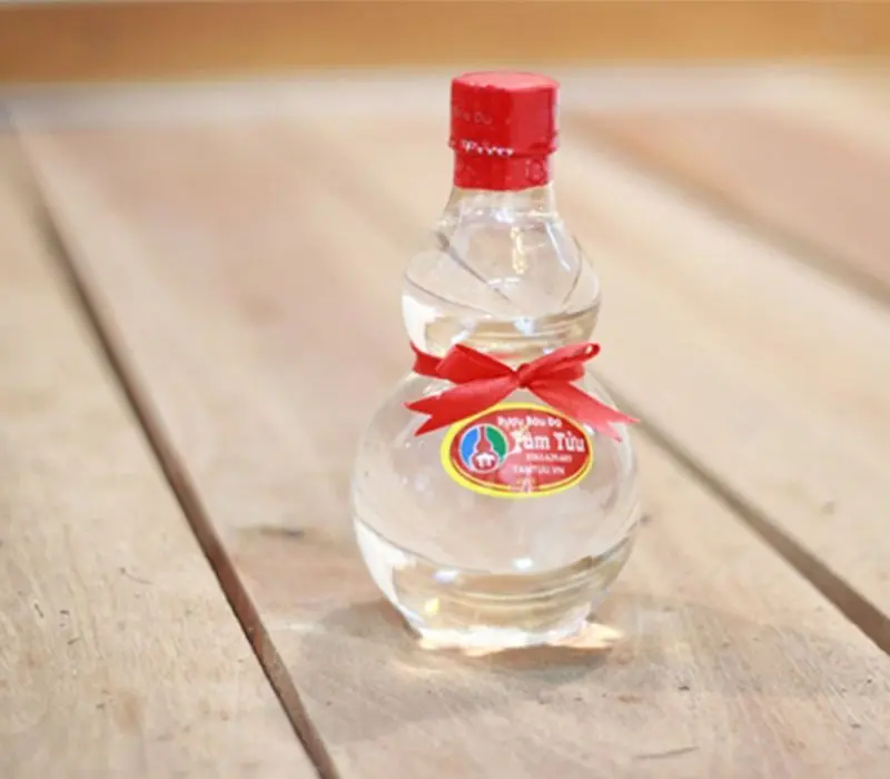 Rượu bầu đ&aacute; B&igrave;nh Định c&oacute; g&igrave;? Kh&aacute;m ph&aacute; m&oacute;n đặc sản d&acirc;n d&atilde; 5