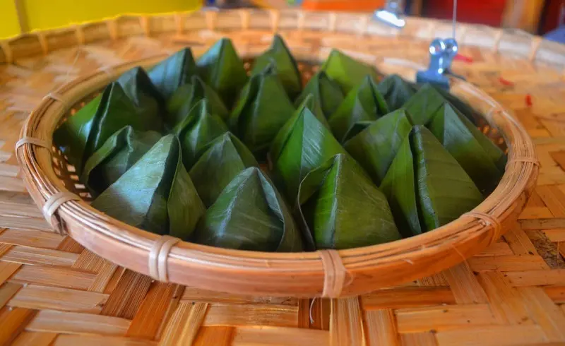 Thưởng thức b&aacute;nh &iacute;t l&aacute; gai B&igrave;nh Định với c&ocirc;ng thức 3 bước đơn giản 9