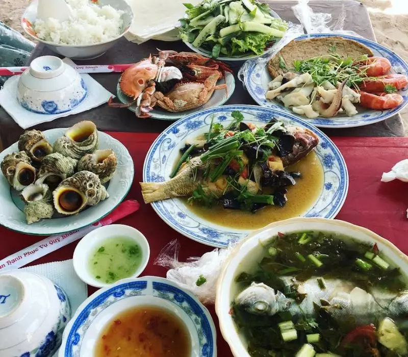 Top 5 nh&agrave; h&agrave;ng H&ograve;n Kh&ocirc; nổi tiếng với hải sản tươi ngon 8