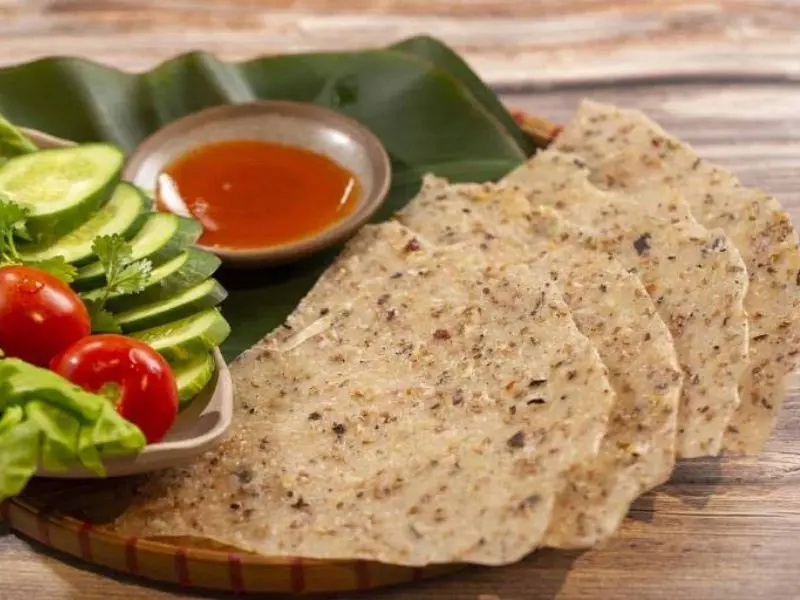 Top 9 m&oacute;n ngon Quy Nhơn l&agrave;m n&ecirc;n t&ecirc;n tuổi ẩm thực xứ biển 10