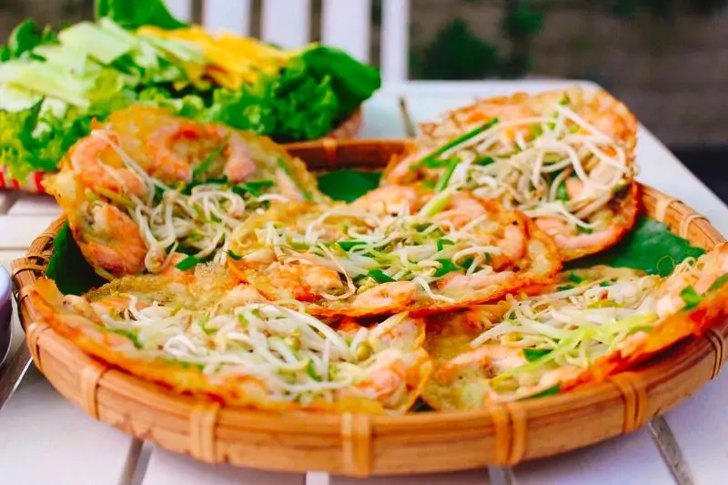 Top 9 m&oacute;n ngon Quy Nhơn l&agrave;m n&ecirc;n t&ecirc;n tuổi ẩm thực xứ biển 9