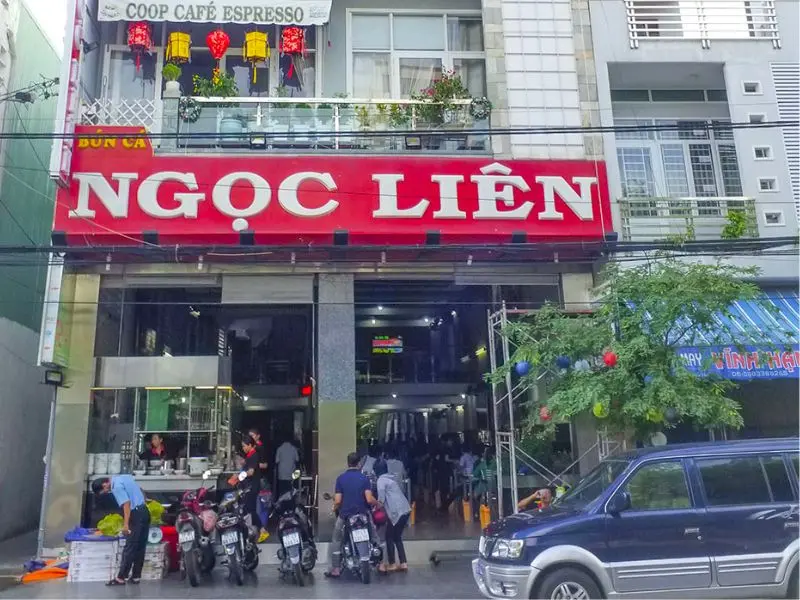 Top 9 qu&aacute;n b&uacute;n chả c&aacute; Quy Nhơn ngon nức tiếng bạn c&oacute; thể thử 2