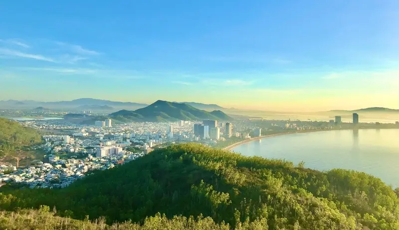 N&uacute;i Xu&acirc;n V&acirc;n: Bức tranh thi&ecirc;n nhi&ecirc;n an l&agrave;nh tại Quy Nhơn 2