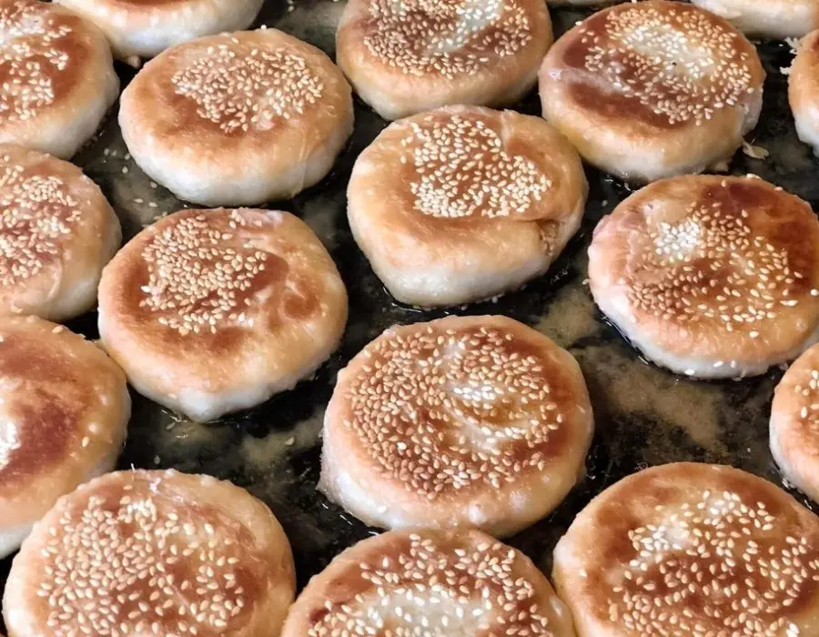 Độc đ&aacute;o m&oacute;n b&aacute;nh hạt dẻ Sapa b&ugrave;i b&eacute;o, thơm nức mũi 4