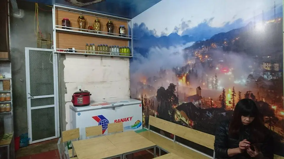 Lẩu nướng Hoa Phượng Sapa - C&ugrave;ng ph&aacute; đảo qu&aacute;n ngon h&uacute;t kh&aacute;ch rần rần 4