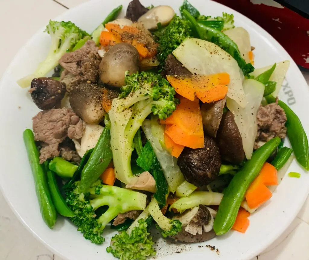 Red Dzao House Restaurant - Thưởng thức m&oacute;n ngon tại v&ugrave;ng n&uacute;i thị trấn Sapa 11