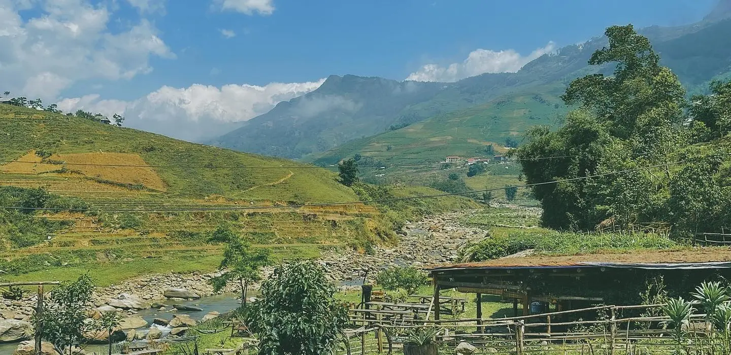 Bản Tả Van, thảo nguyên xanh thanh bình giữa lòng Sapa
