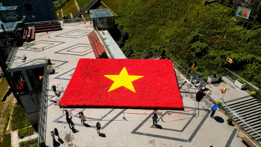Chinh phục đỉnh Fansipan ng&agrave;y kh&ocirc;ng m&acirc;y c&oacute; g&igrave; th&uacute; vị 10