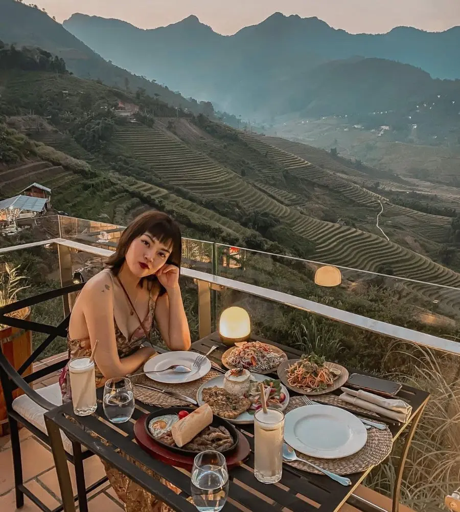C&oacute; một h&agrave;nh tr&igrave;nh kh&aacute;m ph&aacute; Sapa b&igrave;nh y&ecirc;n trong nỗi nhớ 10