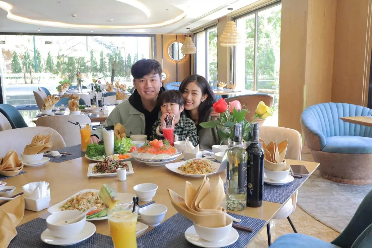 C&oacute; một kh&aacute;ch sạn KK Sapa Hotel cực xịn qua b&agrave;i review kinh nghiệm đi Sapa từ gia đ&igrave;nh Xo&agrave;i 6