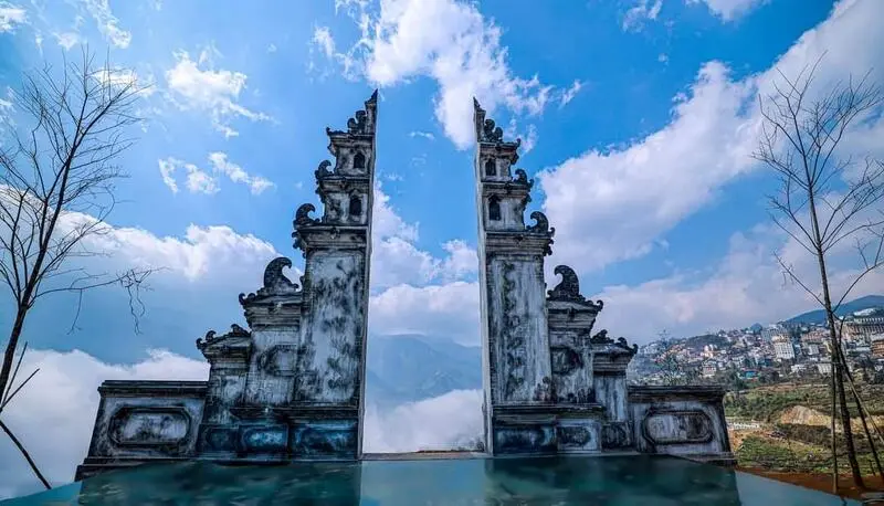 Cổng Trời &Ocirc; Quy Hồ Sapa, thi&ecirc;n đường sương m&ugrave; v&agrave; cảnh đẹp h&ugrave;ng vĩ 2