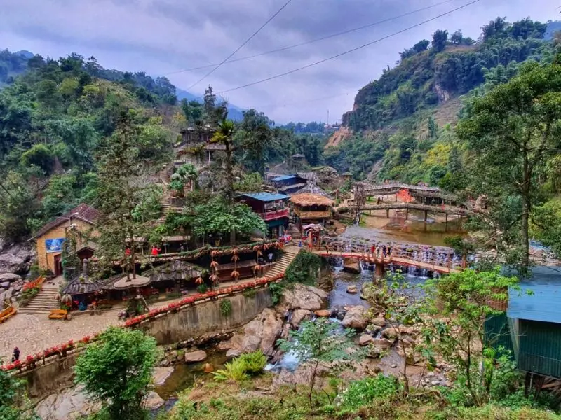 Du lịch Sapa Tết 2026: Kỳ nghỉ tuyệt vời giữa bồng lai ti&ecirc;n cảnh 8