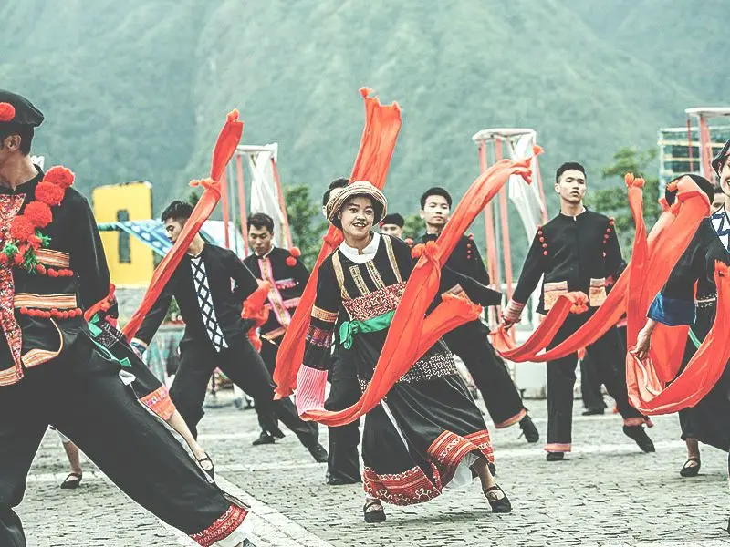 Du lịch Sapa Tết 2026: Kỳ nghỉ tuyệt vời giữa bồng lai ti&ecirc;n cảnh 6