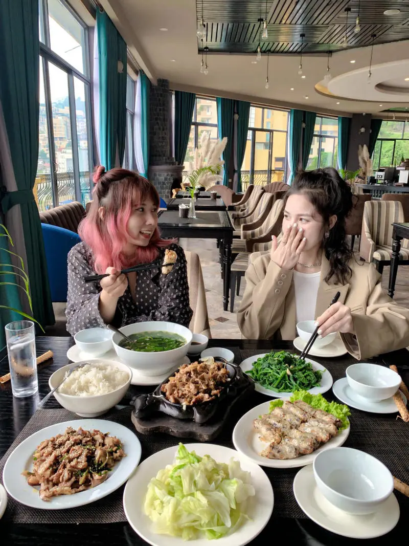 Khám phá Sapa 4N3Đ cùng bạn thân say quên lối về 5
