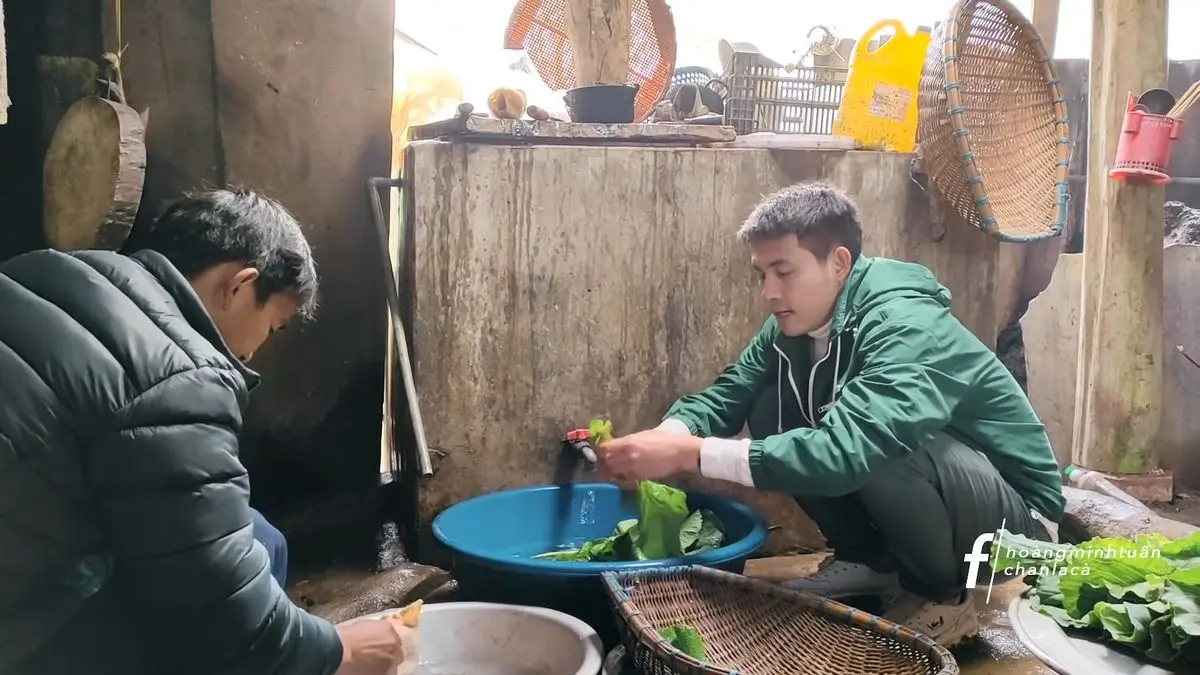 Thử một ng&agrave;y l&agrave;m thanh ni&ecirc;n v&ugrave;ng cao c&ugrave;ng Chan La C&agrave; tại Sapa 8