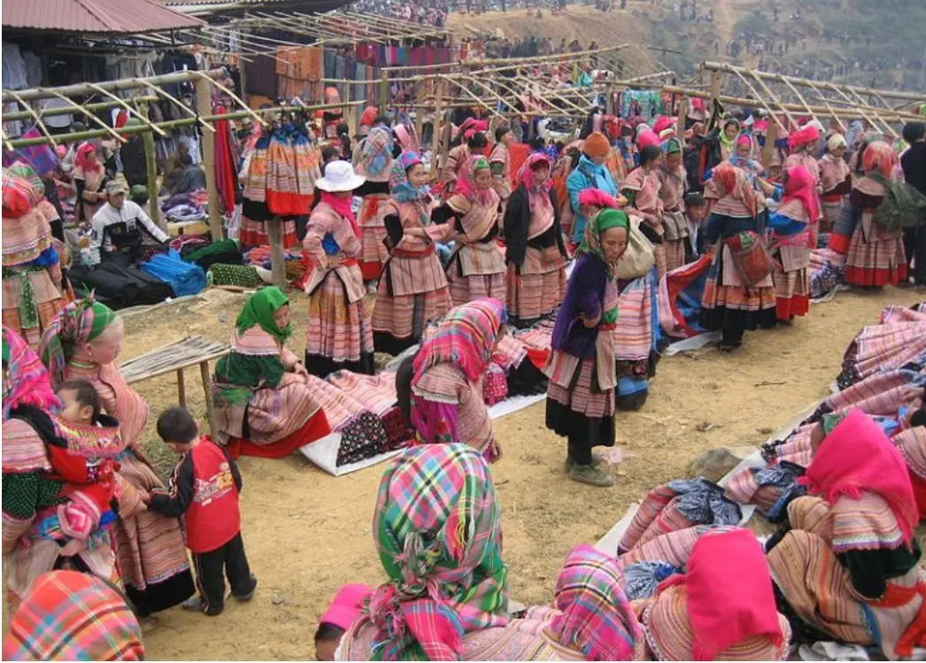 Lễ hội qu&eacute;t l&agrave;ng Sapa &ndash; N&eacute;t văn h&oacute;a ri&ecirc;ng biệt của đồng b&agrave;o X&aacute; Ph&oacute; ở L&agrave;o Cai 6