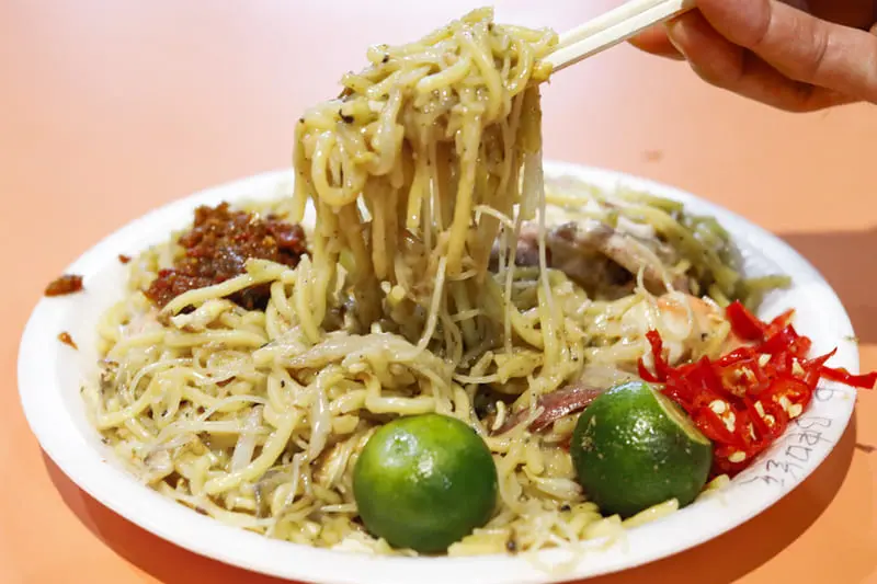 Kh&aacute;m ph&aacute; mỹ vị của m&oacute;n Laksa nổi danh Đ&ocirc;ng Nam &Aacute; 7