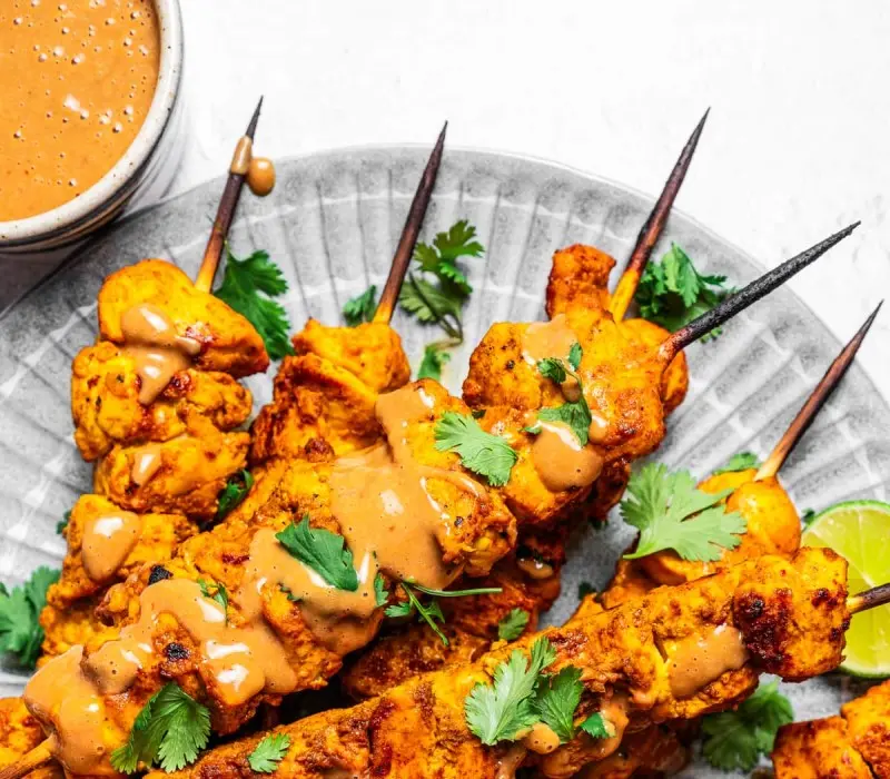 Thưởng thức món nướng Satay, một dấu ấn văn hóa thu hút tại Singapore