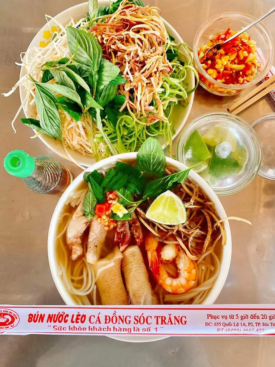 Bỏ t&uacute;i c&aacute;c qu&aacute;n ăn s&aacute;ng ở S&oacute;c Trăng cho ng&agrave;y mới tr&agrave;n đầy năng lượng 5
