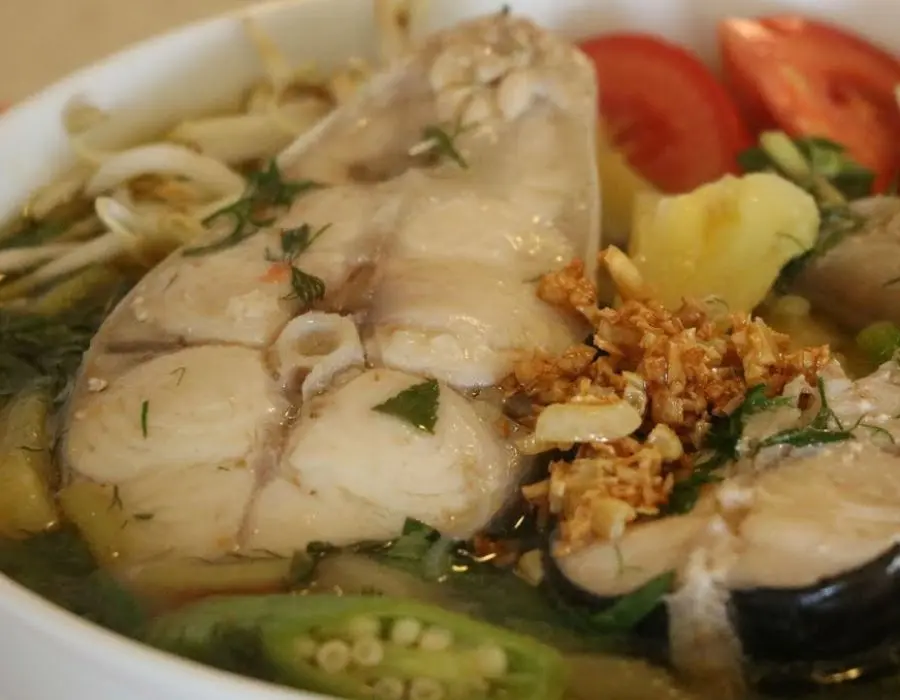 Canh chua c&aacute; b&ocirc;ng lau C&ugrave; Lao Dung, m&oacute;n ăn d&acirc;n d&atilde; miền s&ocirc;ng nước 4