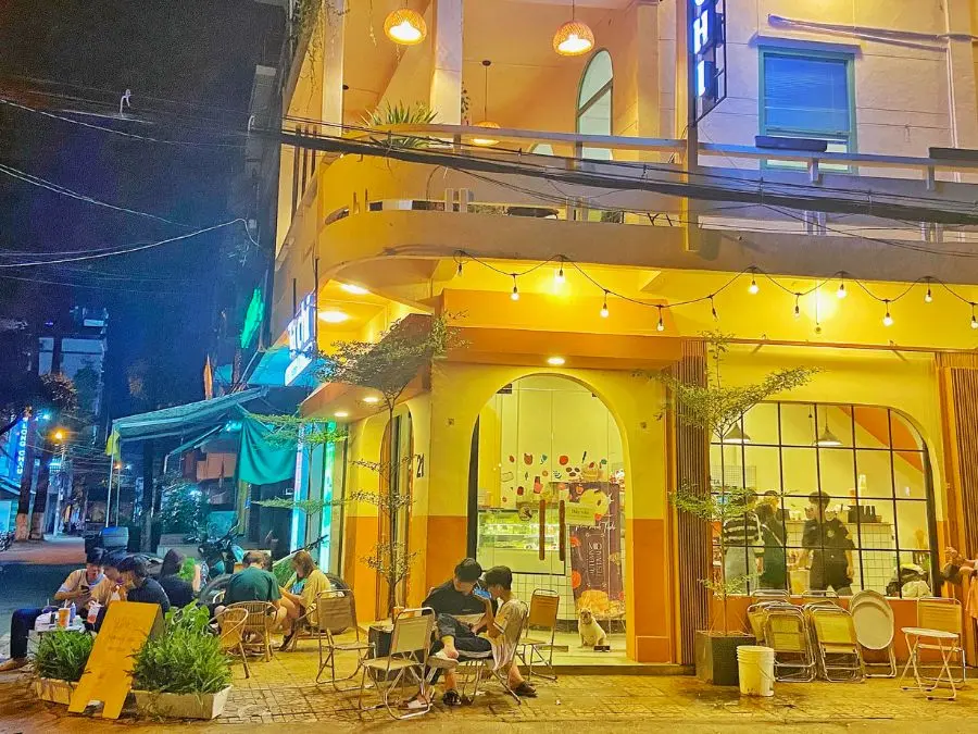 Gh&eacute; Tiệm Tr&agrave; B&aacute;nh TaChi với kh&ocirc;ng gian đẹp mắt chill chill dịp cuối tuần 3