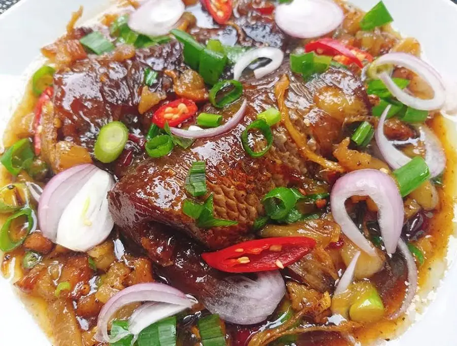 Hương vị Mắm c&aacute; l&oacute;c kho dừa S&oacute;c Trăng đậm đ&agrave;, kh&oacute; qu&ecirc;n 6