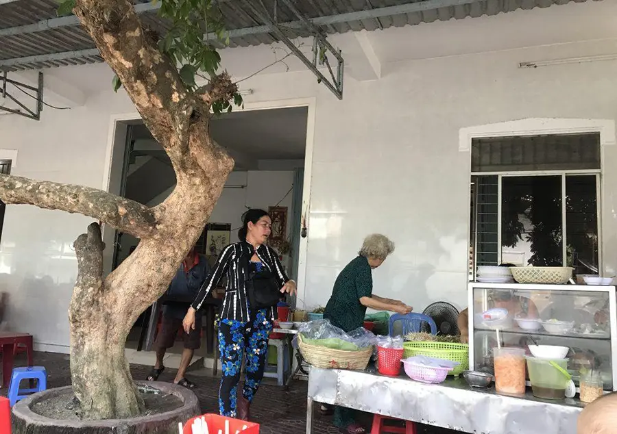 Lưu ngay top qu&aacute;n b&uacute;n nước l&egrave;o S&oacute;c Trăng kh&ocirc;ng thể bỏ lỡ 5