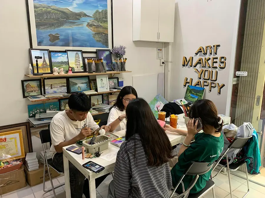 Sip Coffee, qu&aacute;n c&agrave; ph&ecirc; thơ mộng giữa l&ograve;ng th&agrave;nh phố 10