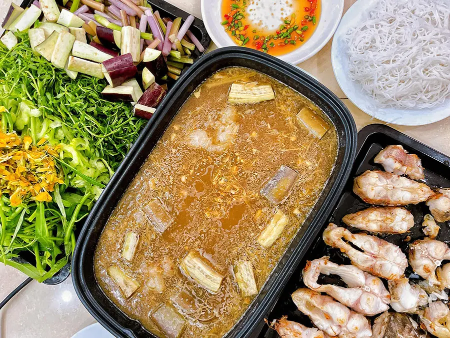 Thưởng thức Lẩu mắm S&oacute;c Trăng, đặc sản nức tiếng gần xa 2