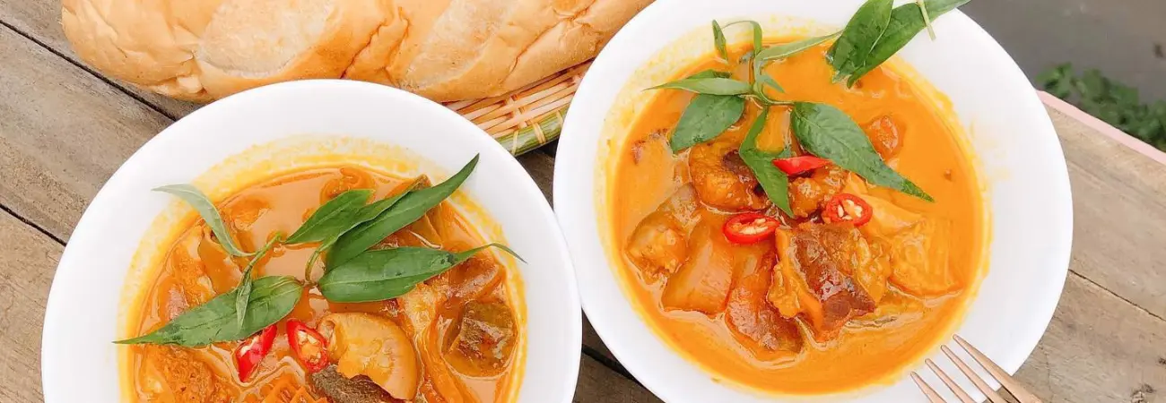 Phá lấu Sóc Trăng, món ăn đường phố siêu hấp dẫn cho những ngày mưa