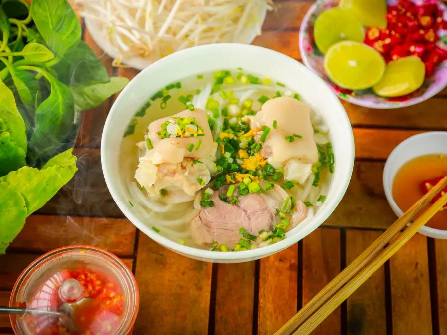 Gh&eacute; B&aacute;nh canh Trảng B&agrave;ng Ho&agrave;ng Minh thưởng thức đặc sản T&acirc;y Ninh đ&uacute;ng điệu 3
