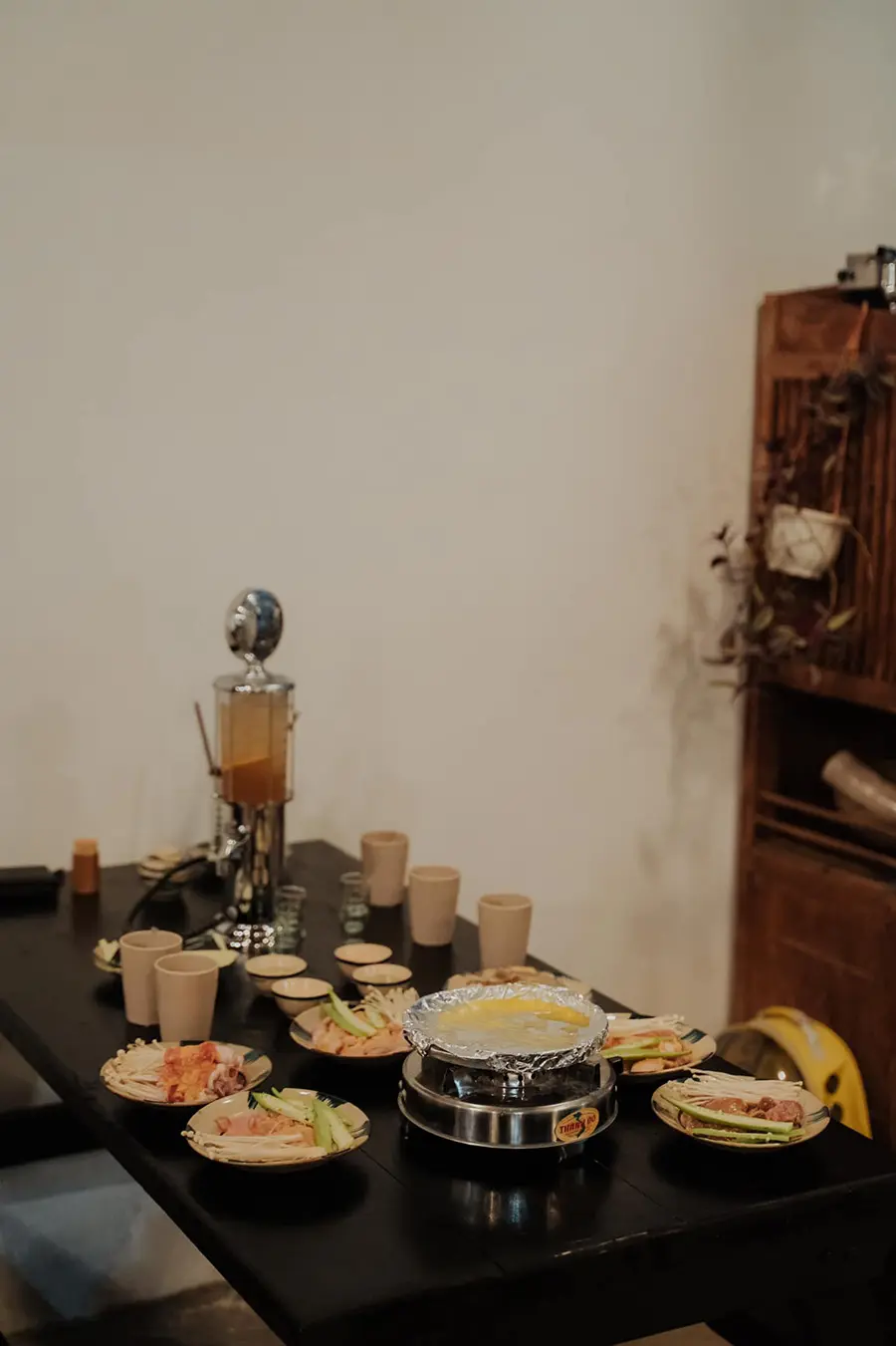 Gh&eacute; Bụi Qu&aacute;n, thưởng thức ẩm thực lẩu nướng tại T&acirc;y Ninh 4