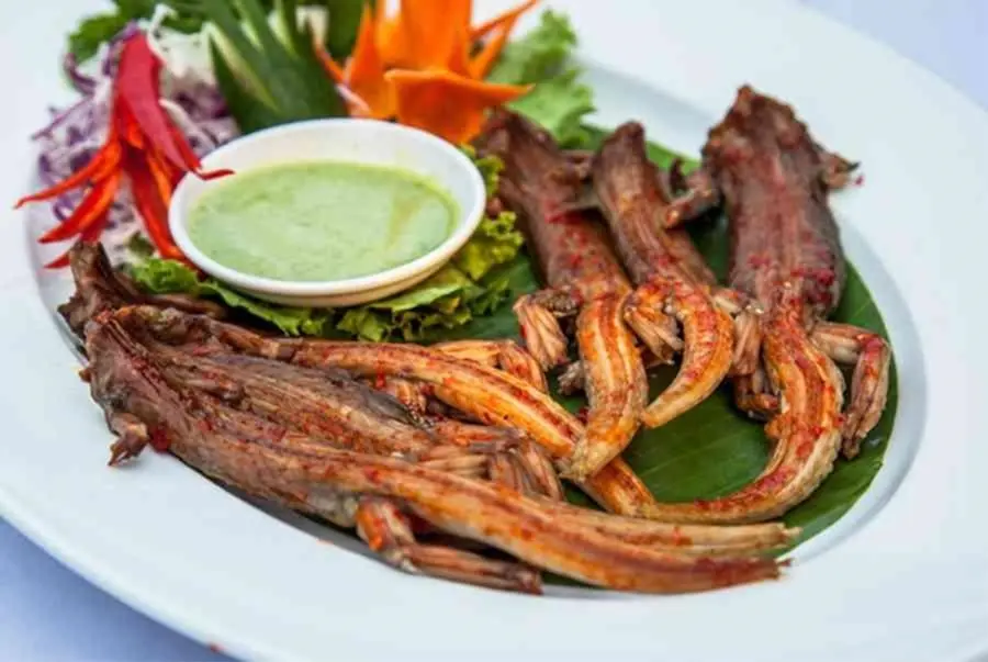 Thằn lằn n&uacute;i b&agrave; Đen, m&oacute;n đặc sản qu&yacute; hiếm của v&ugrave;ng T&acirc;y Ninh 5