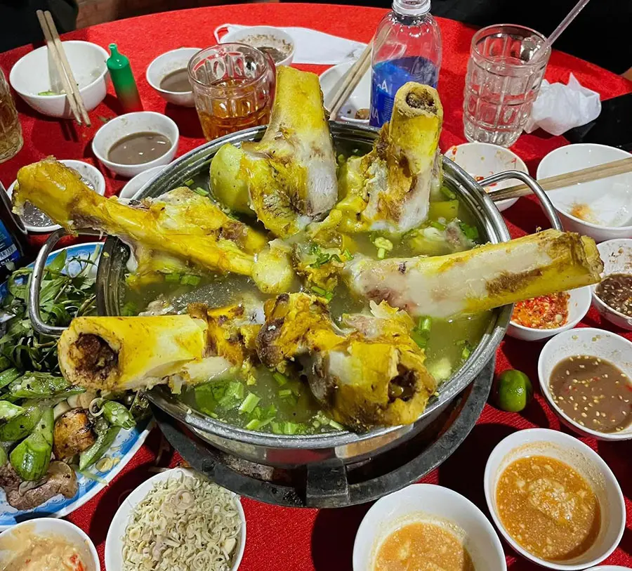 Thưởng thức B&ograve; Tơ Năm S&aacute;nh với hương vị đậm đ&agrave; kh&oacute; qu&ecirc;n 9