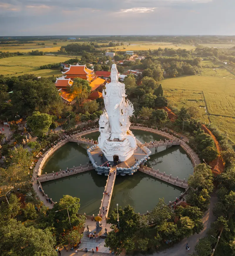 Ch&ugrave;a G&ograve; K&eacute;n T&acirc;y Ninh: Biểu tượng linh thi&ecirc;ng xứ H&ograve;a Th&agrave;nh 3