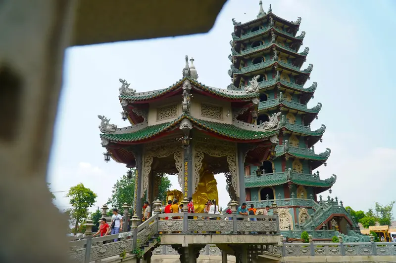 Ch&ugrave;a G&ograve; K&eacute;n T&acirc;y Ninh: Biểu tượng linh thi&ecirc;ng xứ H&ograve;a Th&agrave;nh 10