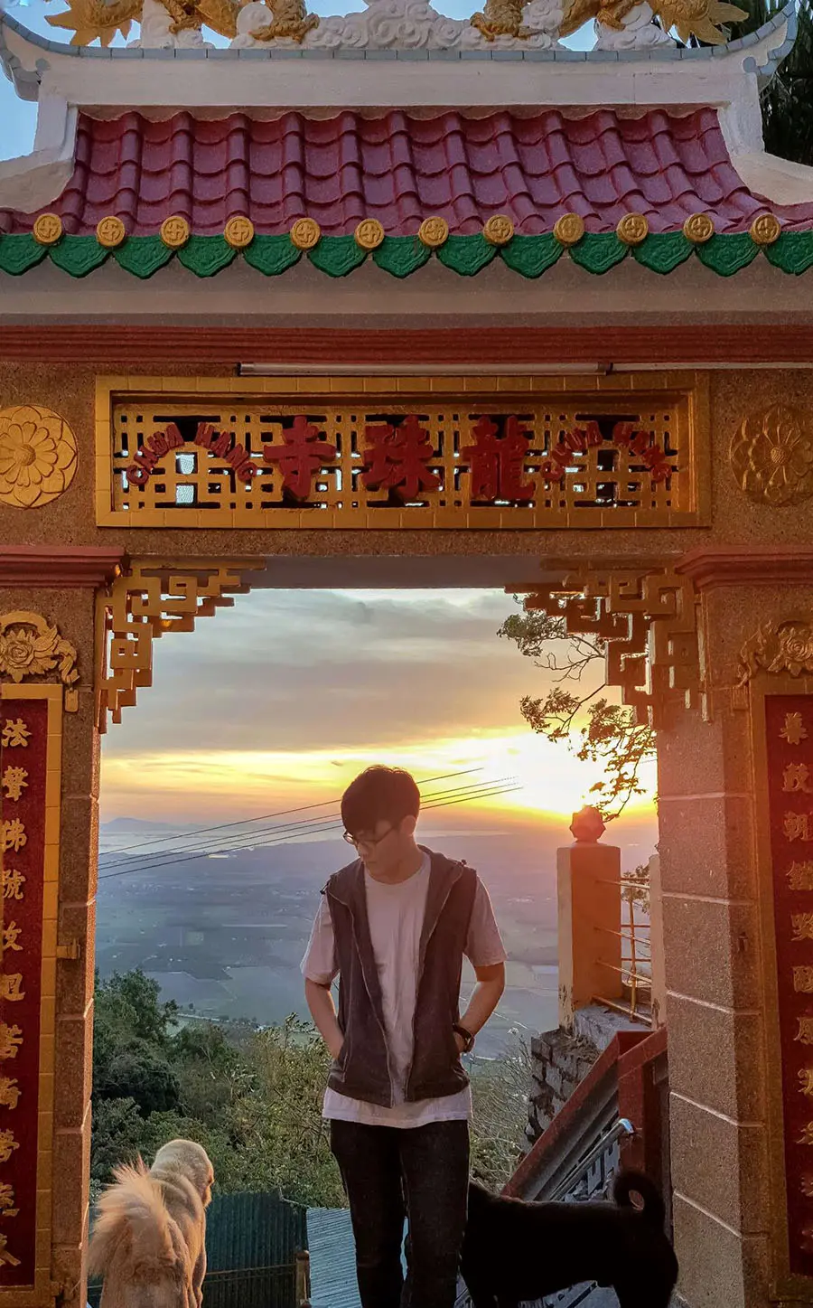 H&agrave;nh tr&igrave;nh check in T&acirc;y Ninh tại cổng trời Quan &Acirc;m Tự 4